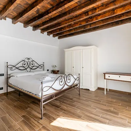 Apartment Giano Host - Gozzano, Simple Pleasures *