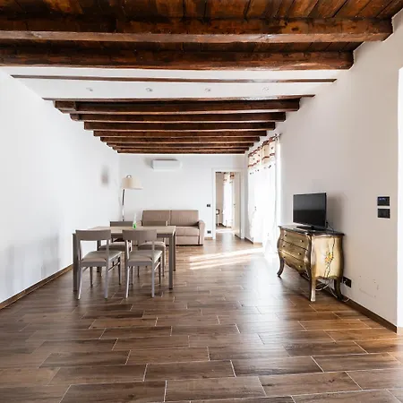 Giano Host - Gozzano, Simple Pleasures *