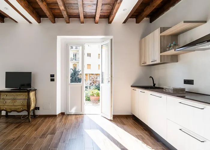 Giano Host - Gozzano, Simple Pleasures Apartmán *